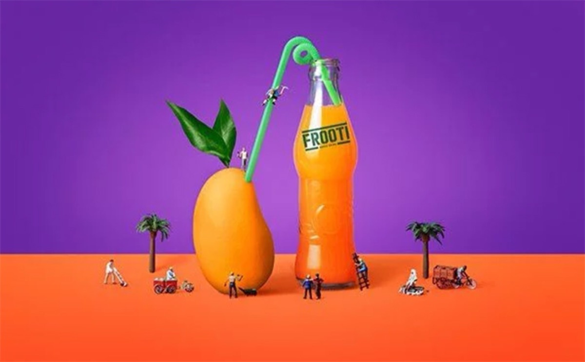 Frooti brand design with color and typography